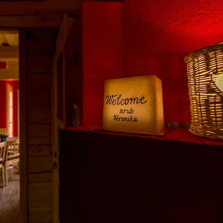 Semesterbostad Zrub Veronika